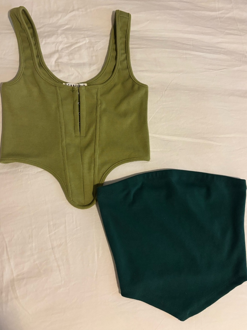 Signature8 Ribbed Tops Bundle - Picture 2 of 8